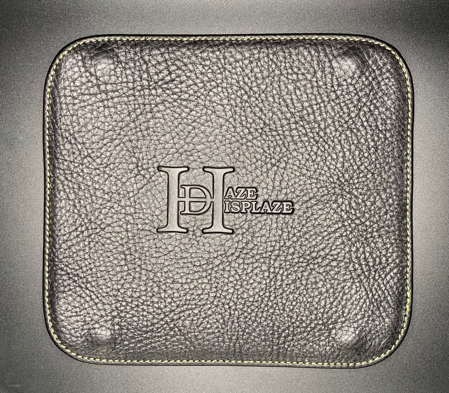 Vibe Tray - Signature Black