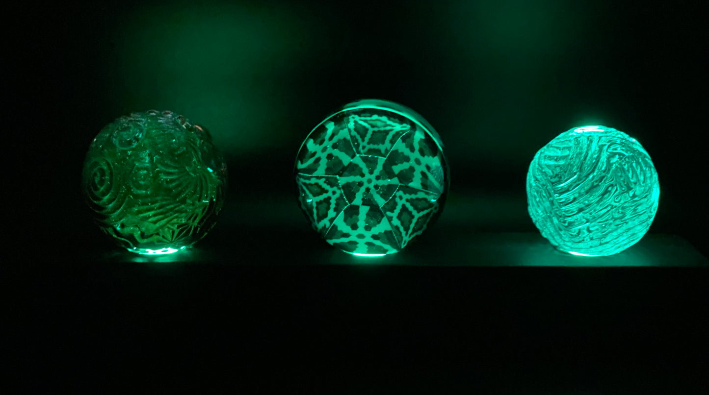 Lit Stand - RGB